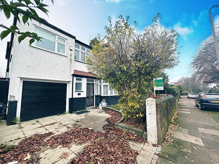 5 Bedroom Semi-Detached House To Rent In Menlove Gardens West, Allerton, Liverpool, Merseyside, L18