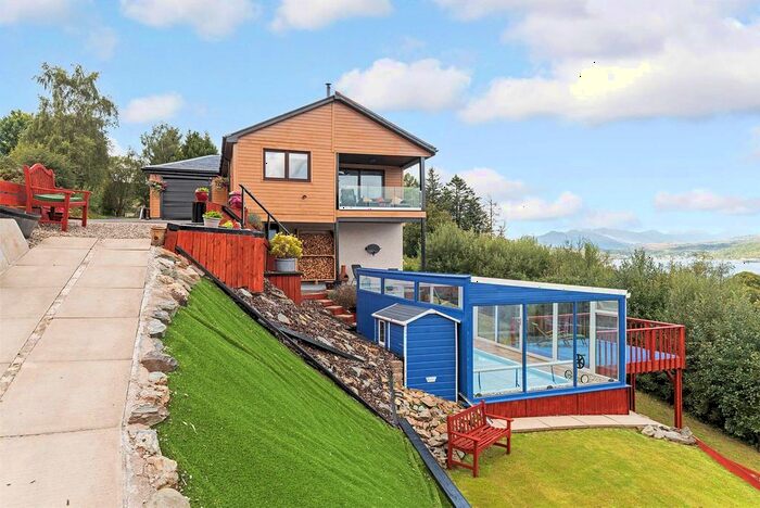 3 Bedroom Detached House For Sale In Rahane, Helensburgh, Argyll And Bute, G84