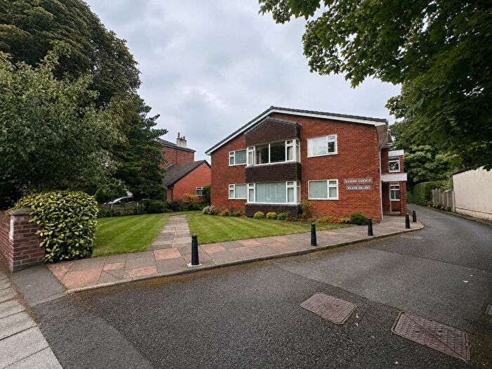 2 Bedroom Apartment For Sale In York Road, Southport, Merseyside, PR8