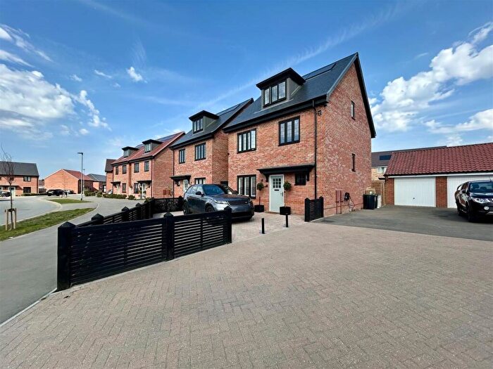 4 Bedroom Detached House To Rent In Crocus Drive, Elsenham, CM22