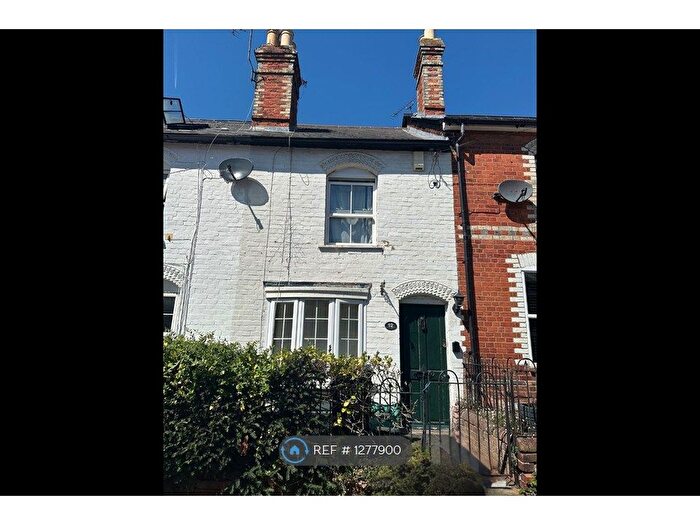2 Bedroom Terraced House To Rent In Brook Street, Twyford, Reading, RG10