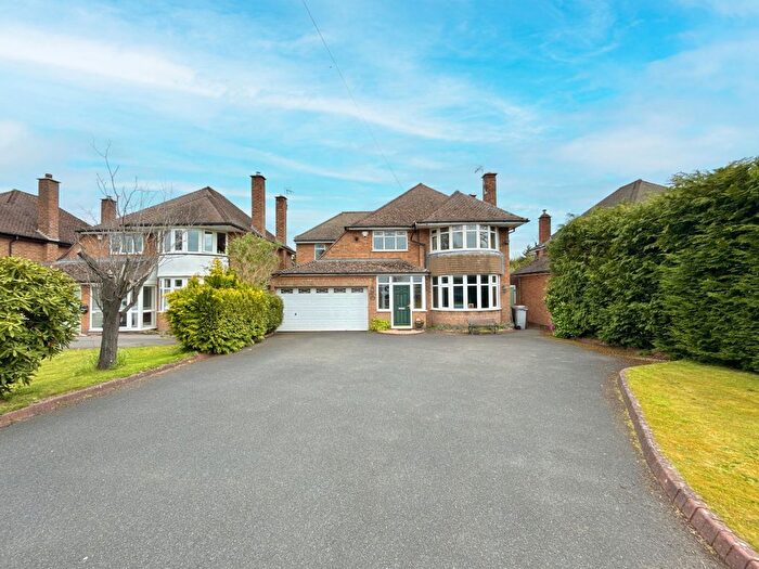 4 Bedroom Detached House For Sale In Norton Lane, Earlswood, Solihull, B94