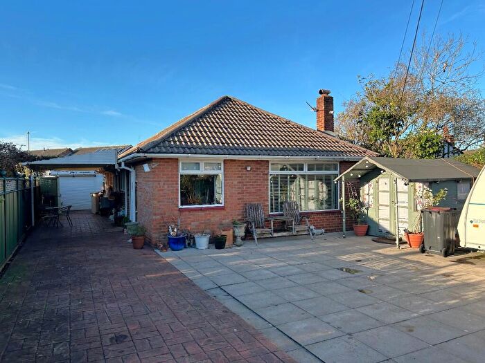 3 Bedroom Detached Bungalow For Sale In Southbourne Avenue, SO45