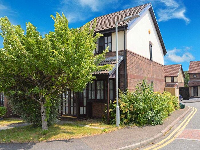 2 Bedroom Detached House To Rent In Carmarthen Road, Swansea, SA5