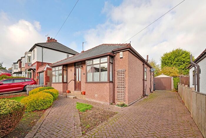 2 Bedroom Detached Bungalow For Sale In Chatsworth Road, Dore, S17