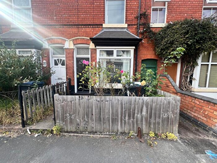 2 Bedroom House To Rent In Station Road, Kings Heath, Birmingham, B14