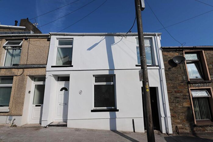 3 Bedroom Terraced House For Sale In Bond Street, Aberdare, Rhondda Cynon Taf, CF44