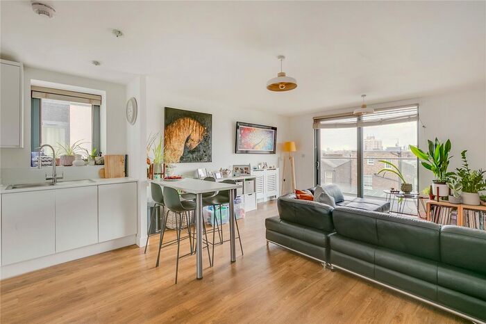 3 Bedroom Flat To Rent In Burke House, Dalston Square, London, E8
