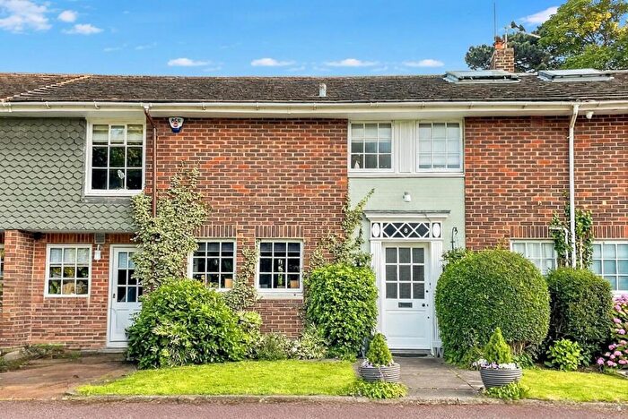 4 Bedroom Terraced House For Sale In The Glebe, Chislehurst, Kent, BR7