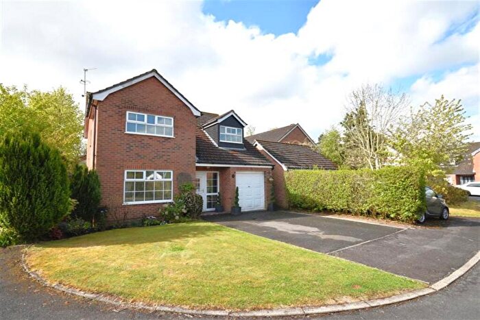 4 Bedroom Detached House For Sale In Argyll Close, Macclesfield, SK10