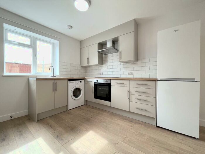 2 Bedroom Apartment To Rent In Westgate, Flat, Peterborough, PE1