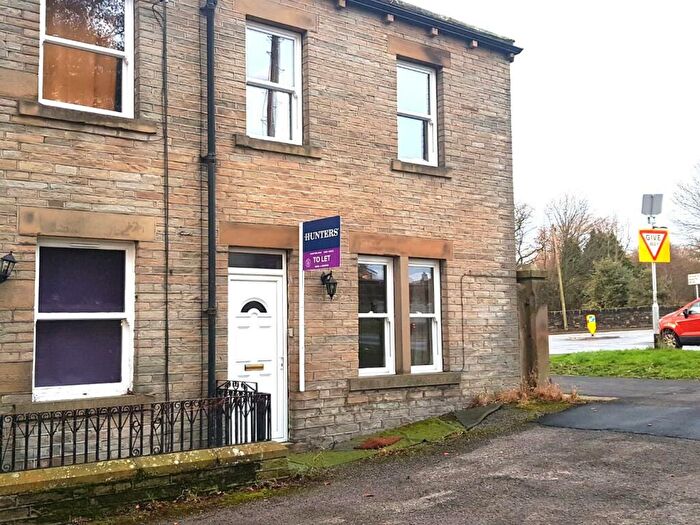 2 Bedroom End Of Terrace House To Rent In Scholes Lane, Scholes, Cleckheaton, BD19