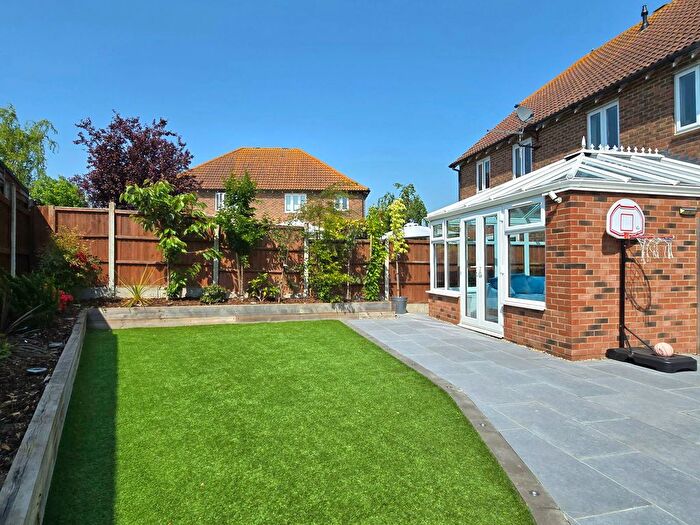 3 Bedroom Semi-Detached House For Sale In The Saltings, Iwade, Sittingbourne, ME9