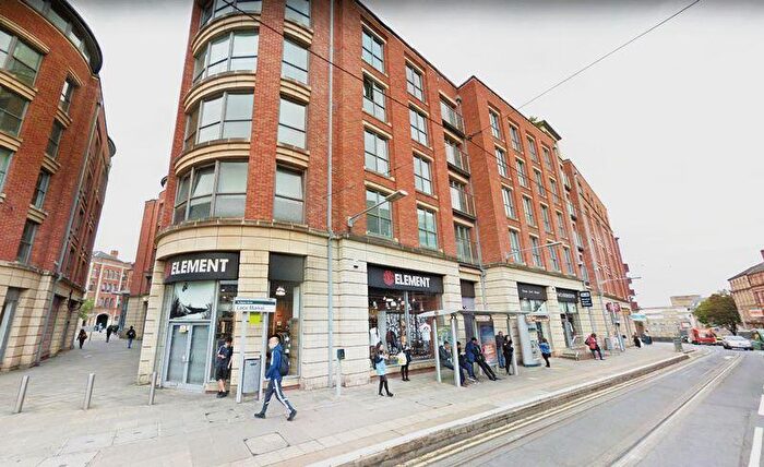 2 Bedroom Flat To Rent In Adams Walk, Fletcher Gate, NG1