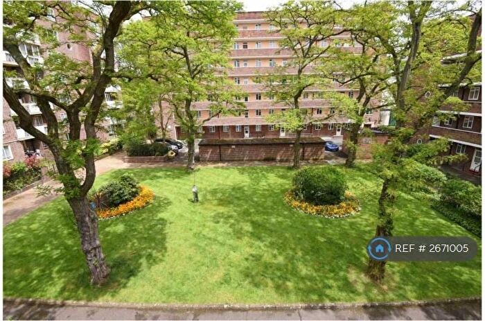 3 Bedroom Flat To Rent In Wilkie House, London, NW8
