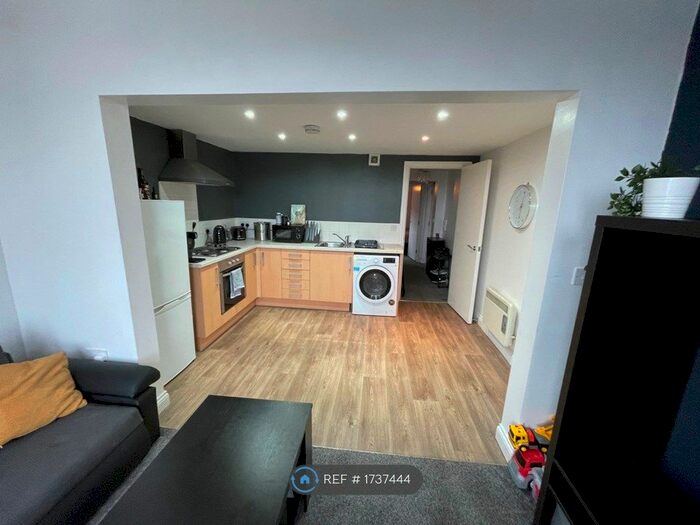 1 Bedroom Flat To Rent In Bradford Road, East Ardsley, Wakefield, WF3