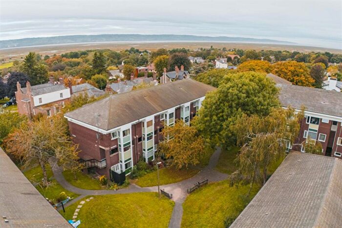 1 Bedroom Flat For Sale In Denwall House, Churchill Court, Neston, CH64