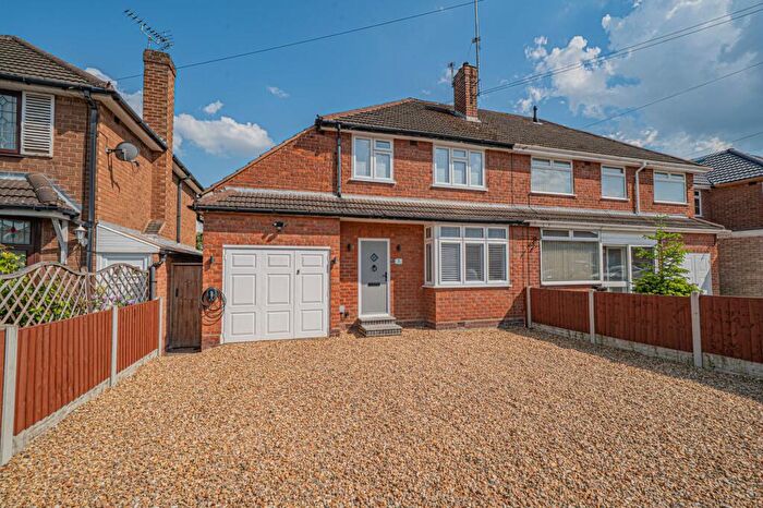 3 Bedroom Semi Detached House For Sale In Norgrave Road, Solihull, B92