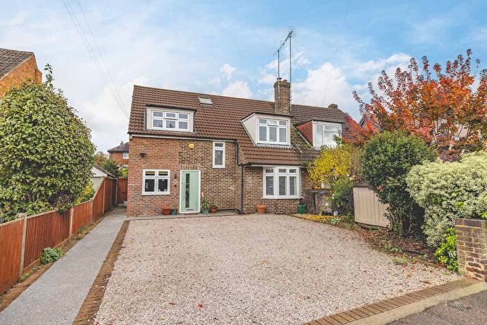 3 Bedroom Semi-detached House For Sale In Link Road, Datchet, SL3