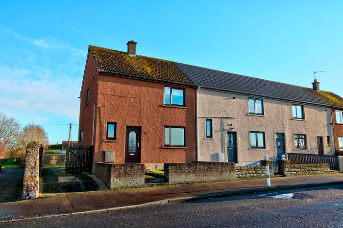 2 Bedroom Terraced House For Sale In Milton Brae, Milton Of Balgonie, Glenrothes KY7