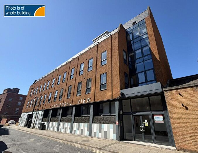 2 Bedroom Flat For Sale In Wentworth Street: Peterborough, PE1