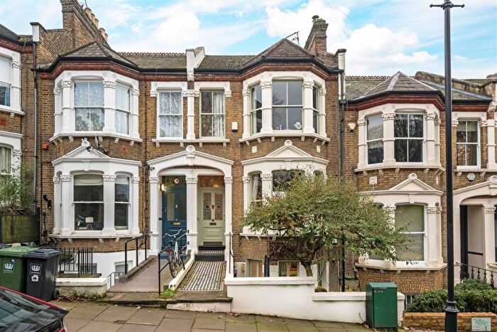 1 Bedroom Flat To Rent In Erlanger Road, New Cross, SE14