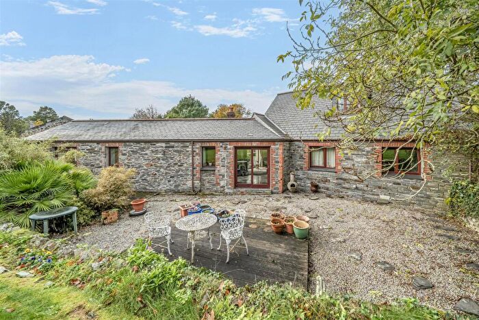 4 Bedroom Detached House For Sale In Lower Amble, Wadebridge, PL27