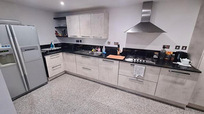 2 Bedroom Apartment To Rent In Shelton House @ Park Road, PE1