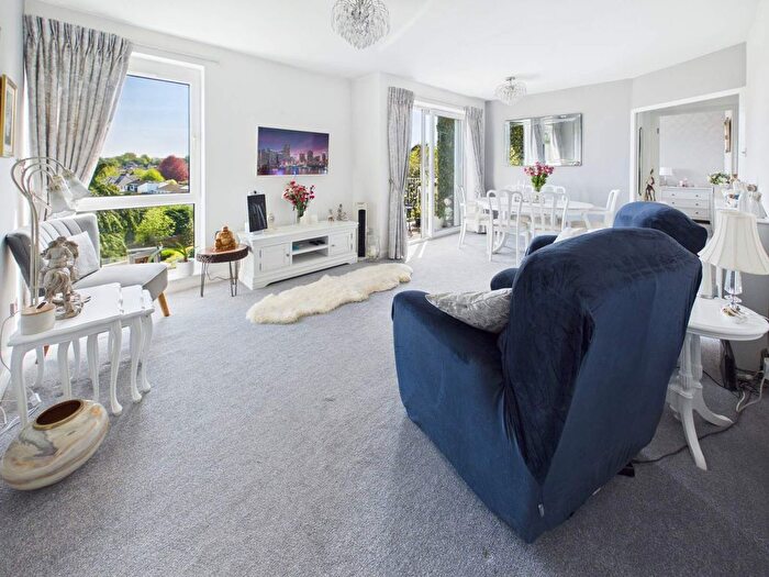 2 Bedroom Flat For Sale In Lynwood Court, Drysgol Road, Radyr, Cardiff., CF15