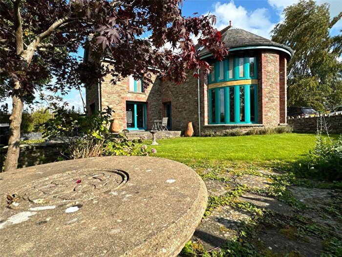3 Bedroom Detached House For Sale In Felindre, Brecon, Powys, LD3