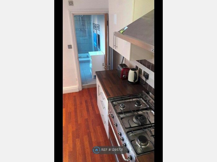 2 Bedroom Terraced House To Rent In Earlswood Street, London SE10