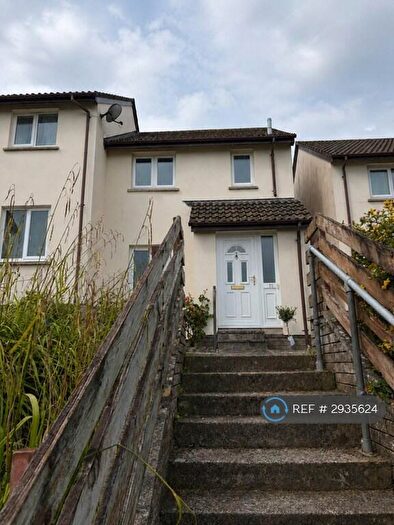 3 Bedroom End Of Terrace House To Rent In Dyers Close, Braunton, EX33