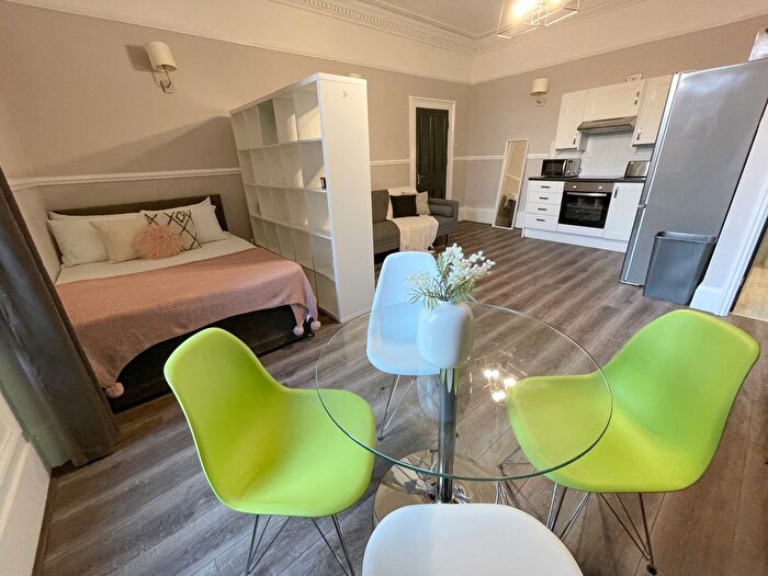 1 Bedroom Flat To Rent In Upper Parliament Street, L8