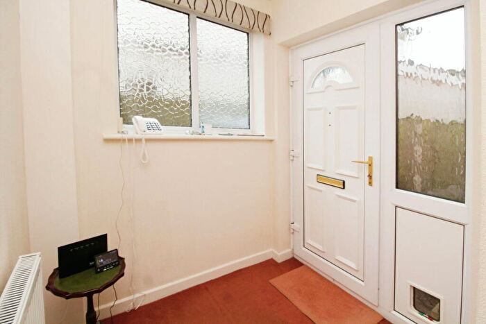 2 Bedroom Detached House For Sale In Baldwin Road, Kidderminster, DY10