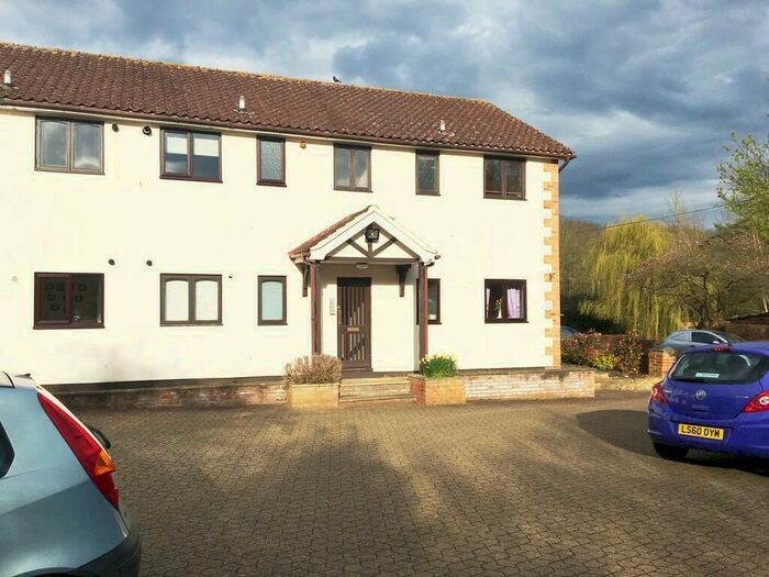 Apartment To Rent In Willowdene, Watton-at-stone, SG14