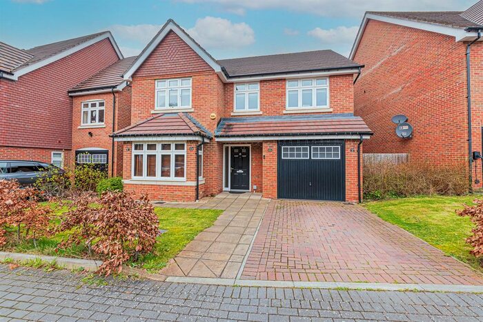 4 Bedroom Detached House To Rent In Faringdon Road, Earley, Reading, RG6