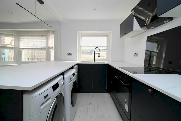 1 Bedroom Flat To Rent In Lower Rock Gardens, Brighton, BN2
