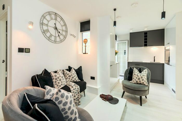 2 Bedroom Flat To Rent In St. Peters Road, Croydon, CR0