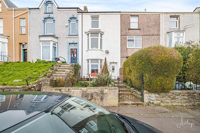3 Bedroom Terraced House For Sale In Rosehill Terrace, Swansea, SA1