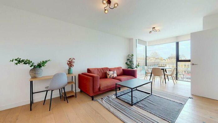 1 Bedroom Flat To Rent In Highgate Hill, N19