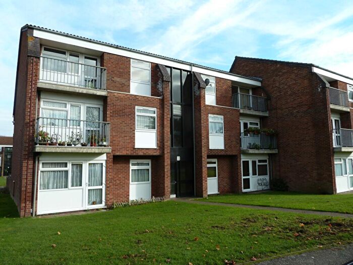 2 Bedroom Flat To Rent In Newmarket, CB8