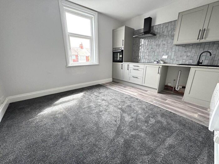 1 Bedroom Flat To Rent In Burlington Road, Blackpool, FY4