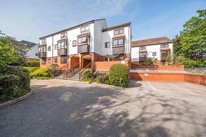 1 Bedroom Property For Sale In Hamilton Court, Wellington Road, BH8