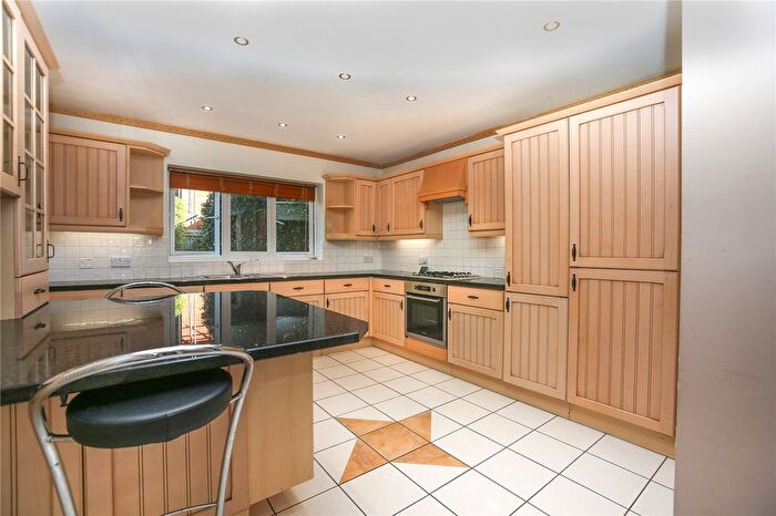 5 Bedroom Detached House To Rent In Coburn Gardens, Cheltenham, Gloucestershire, GL51