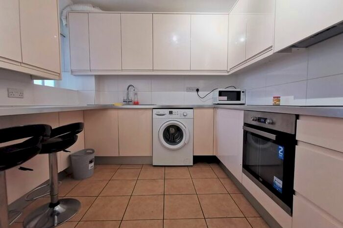 2 Bedroom Flat To Rent In Levita House, Chalton Street, Euston London, NW1