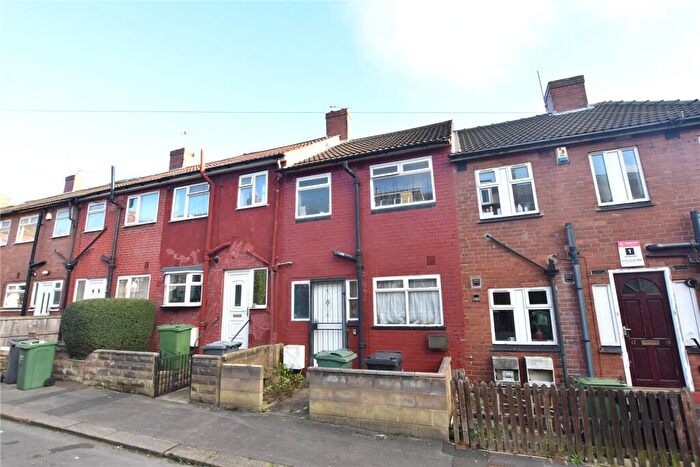 3 Bedroom Terraced House For Sale In Argie Gardens, Leeds, West Yorkshire, LS4