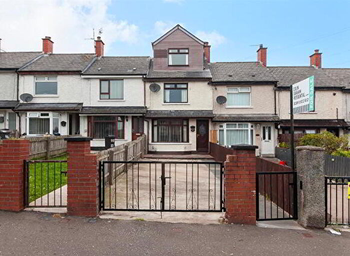 2 Bedroom Terrace House For Sale In Brompton Park, Belfast, BT14