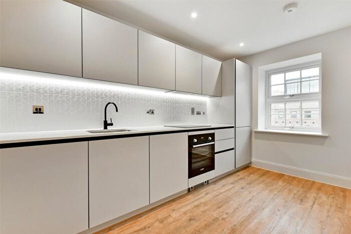 1 Bedroom Flat To Rent In Memorial Avenue, Slough, SL1