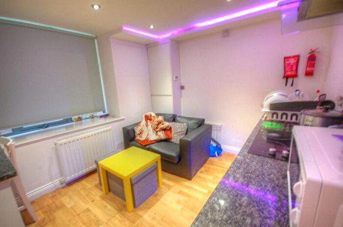 1 Bedroom Flat To Rent In Falconars House, Newcastle Upon Tyne, NE1