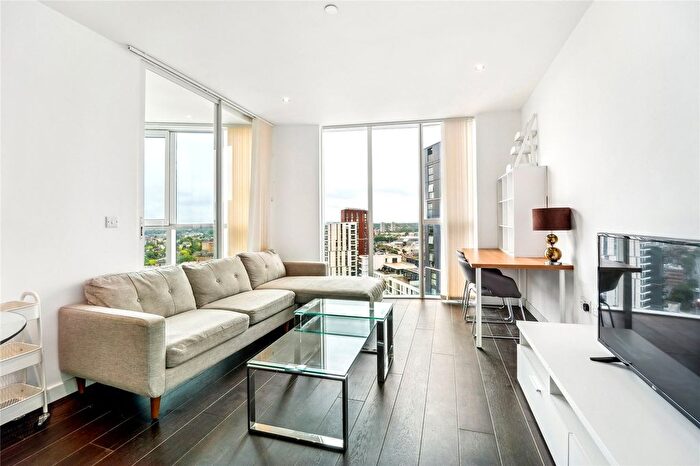 2 Bedroom Flat To Rent In Sky Gardens, Wandsworth Road, SW8